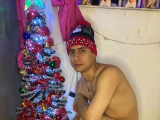 SebastianB69 - Live porn &amp; sex cam - 23689981