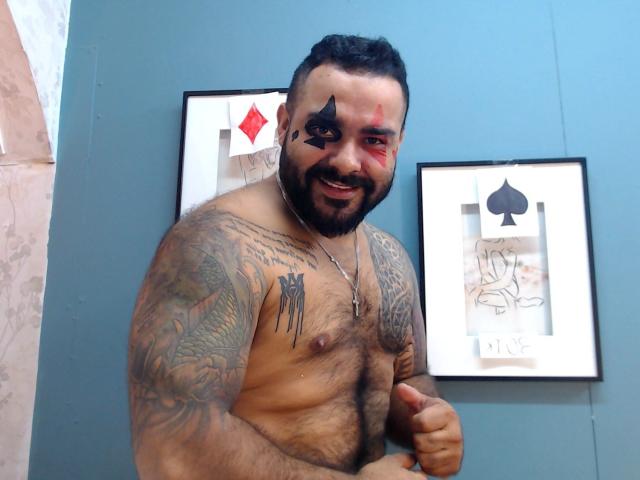 RobertKrakashia - Live porn &amp; sex cam - 23692401