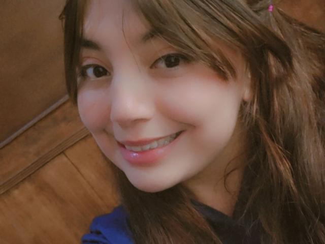 RoxaneDiaz - פורנו בשידור חי ומצלמת סקס - 23693313