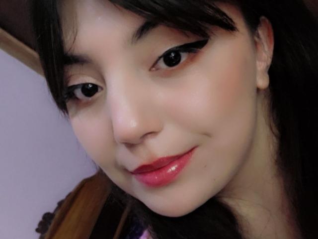 RoxaneDiaz - Live Sex Cam - 23693317