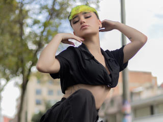 SueLunaX - Live porn &amp; sex cam - 23695193