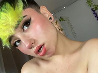 SueLunaX - Live porn &amp; sex cam - 23695401