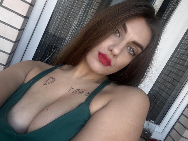 Kametia - сексуальная веб-камера в реальном времени - 23695789