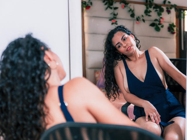 AnaCalderon - Camera khiêu dâm &amp; quyến rũ trực tiếp - 23699245