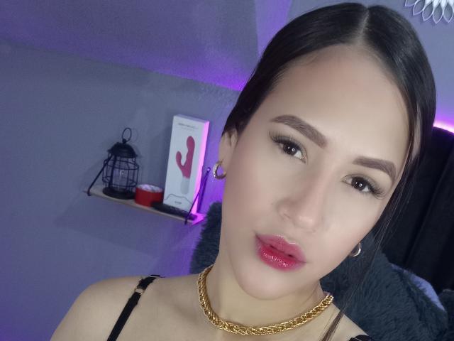 BeckaTheas - Live porn &amp; sex cam - 23700641