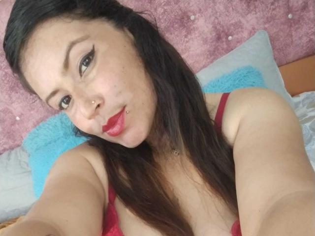 Vennus69 - Live porn &amp; sex cam - 23702181