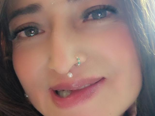 AlessadraJones - Live porn &amp; sex cam - 23702525