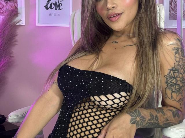 MajoJones - сексуальная веб-камера в реальном времени - 23705217