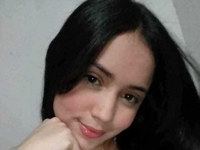 BiancaEtClason - Camera khiêu dâm &amp; quyến rũ trực tiếp - 23710941