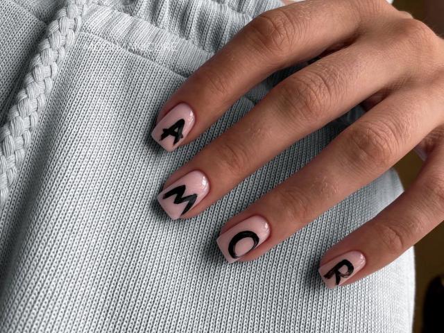 Misstyk - Live Sex Cam - 23714057