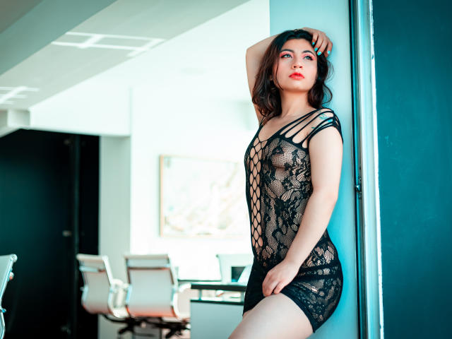 SeleneLeon - Live porn &amp; sex cam - 23720077