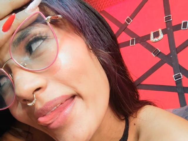 MelisaSavino - Live sex cam - 23720285