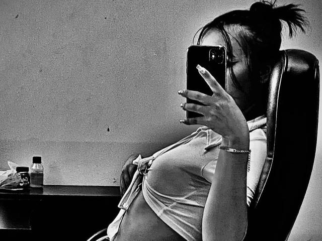 AilenTovar - сексуальная веб-камера в реальном времени - 23721881