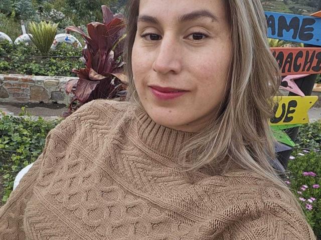 AliceDussan - Live porn &amp; sex cam - 23723077