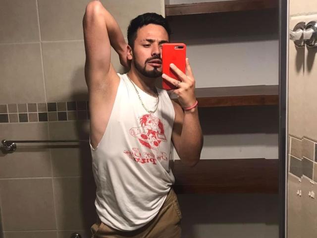 NoahBrown - Sexe cam en vivo - 23725021