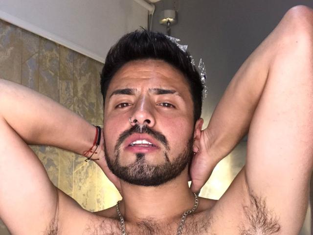 NoahBrown - Live porn &amp; sex cam - 23725117