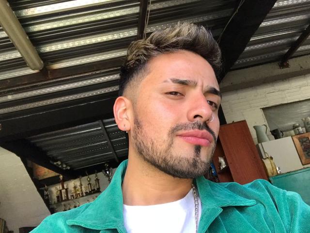 NoahBrown - Sexe cam en vivo - 23725153