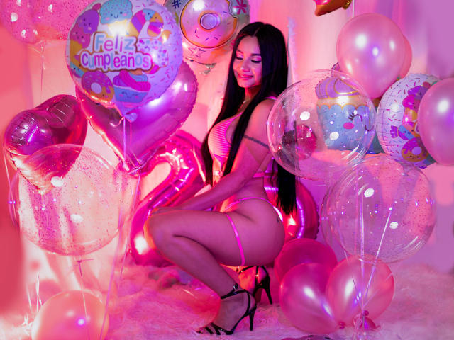 XCandyAlejaX - Camera khiêu dâm &amp; quyến rũ trực tiếp - 23725673