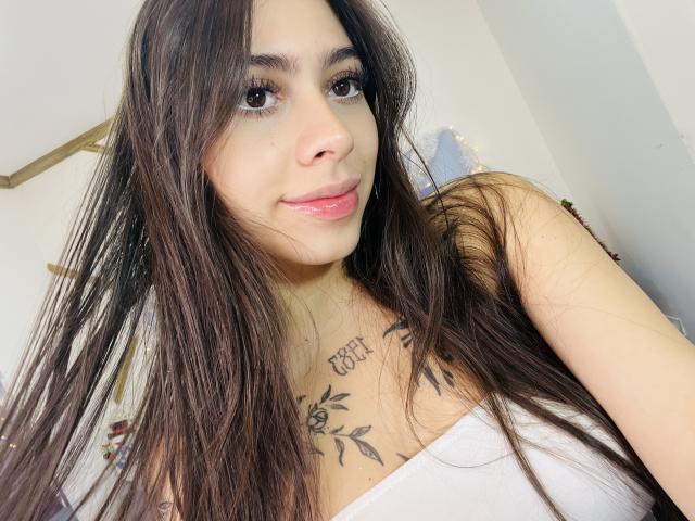 ChanelDeRosee - Sexe cam en vivo - 23727321