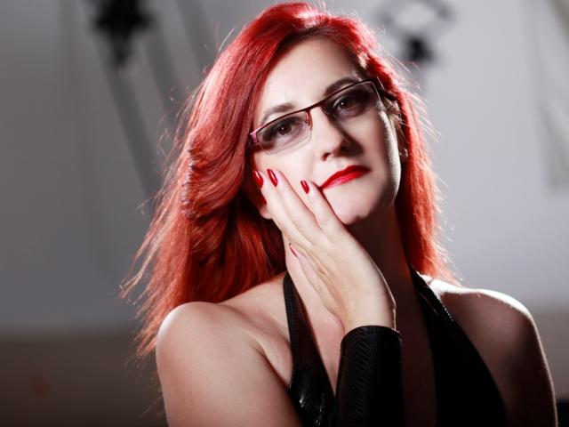 PlayfulVenus - Sexe cam en vivo - 2372800