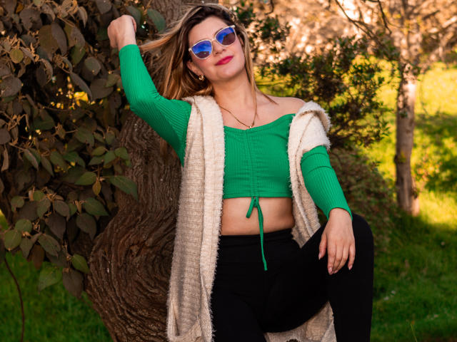 ChanellTaylorS - Camera khiêu dâm &amp; quyến rũ trực tiếp - 23731617