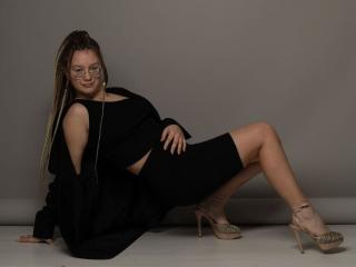 Rozzi - Live porn &amp; sex cam - 23744677