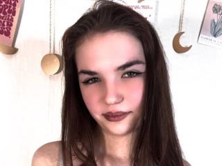 SweetCherryKira - Sexe cam en vivo - 23745469
