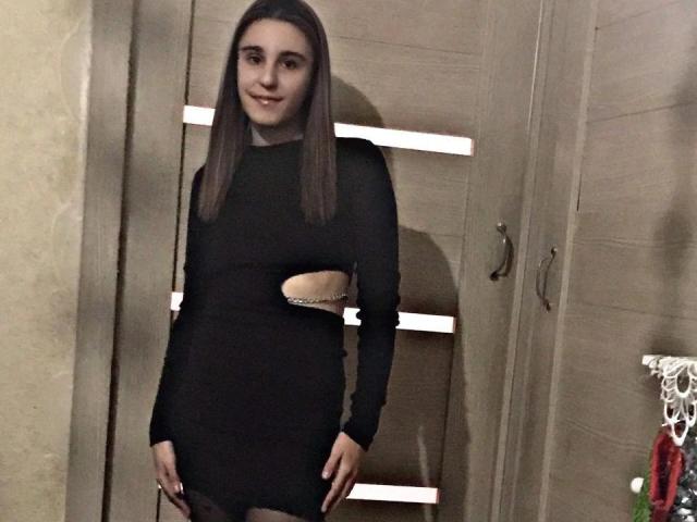 NastenaHot69 - сексуальная веб-камера в реальном времени - 23745581