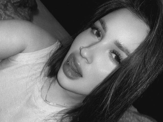 KristyKiss - Live porn &amp; sex cam - 23748485