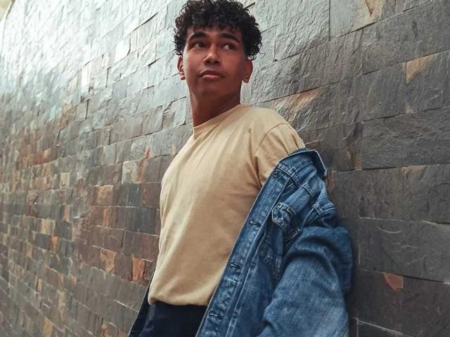 ZaynBodyX - сексуальная веб-камера в реальном времени - 23748989