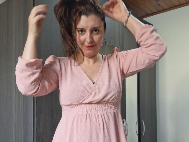 LaFrancaiseJessy - Live porn &amp; sex cam - 23749381