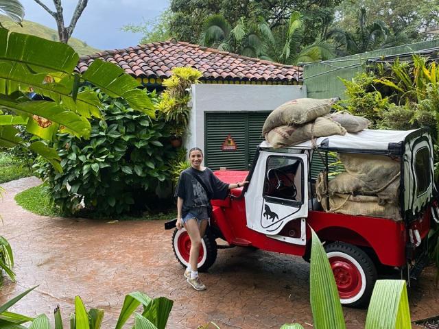 AdharaCooper - Élő pornó és szexkamera - 23751617