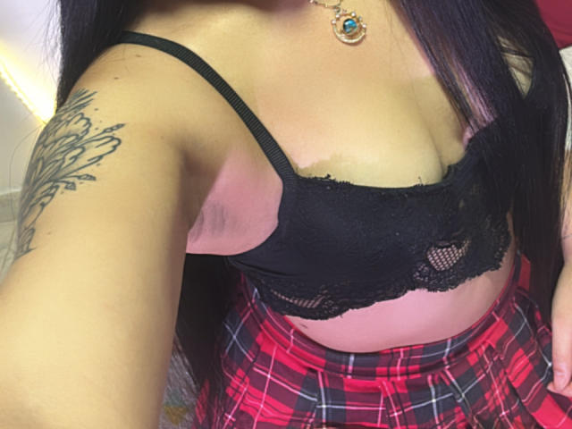 SarahGood - Live sex cam - 23753965