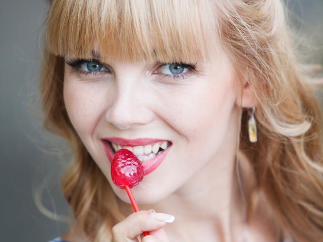 MangeMaCerise - Live porn &amp; sex cam - 2375417