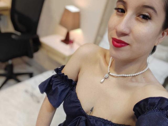CamillePetit - Live sex cam - 23757401