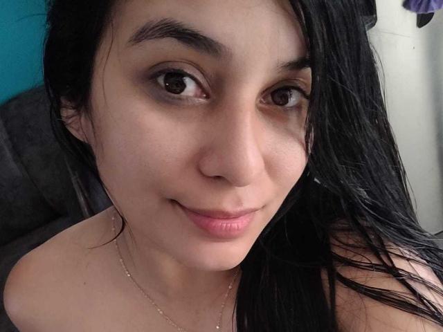 AliceNova - Live Sex Cam - 23763989
