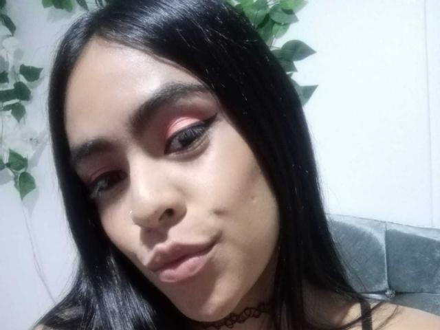 StellaBeckker - Élő pornó és szexkamera - 23765065