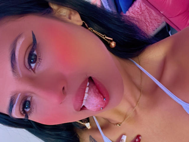 MyaaTyler - Live sex cam - 23766041