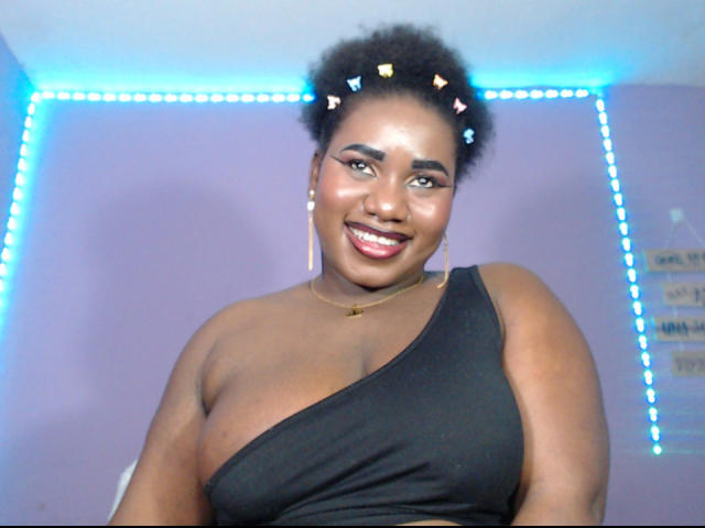 Dilay - Live porn &amp; sex cam - 23767165