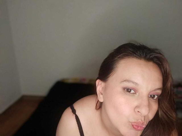 RoxieJackson - Camera khiêu dâm &amp; quyến rũ trực tiếp - 23773233