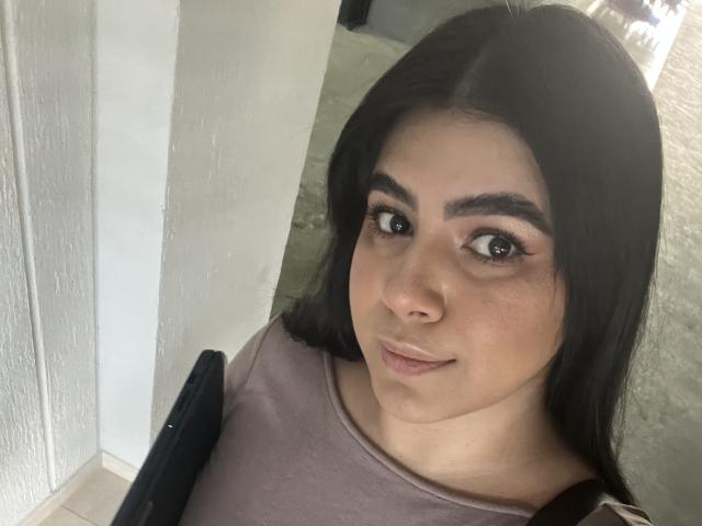 StefaniaFernanda - Live Sex Cam - 23774345
