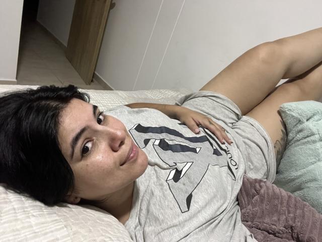 StefaniaFernanda - Sexe cam en vivo - 23774441