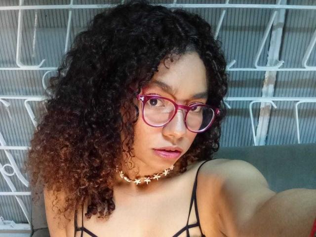 AstridNielsen - Live porn &amp; sex cam - 23780289