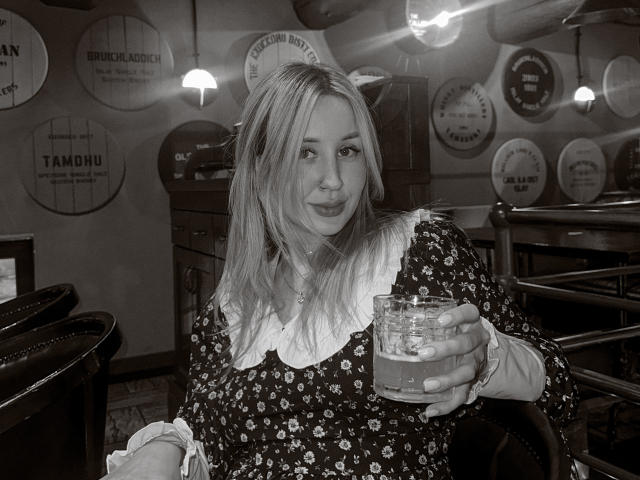 VikkyLikky - Live porn &amp; sex cam - 23785965