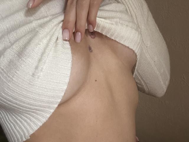 VikkyLikky - Élő pornó és szexkamera - 23786013