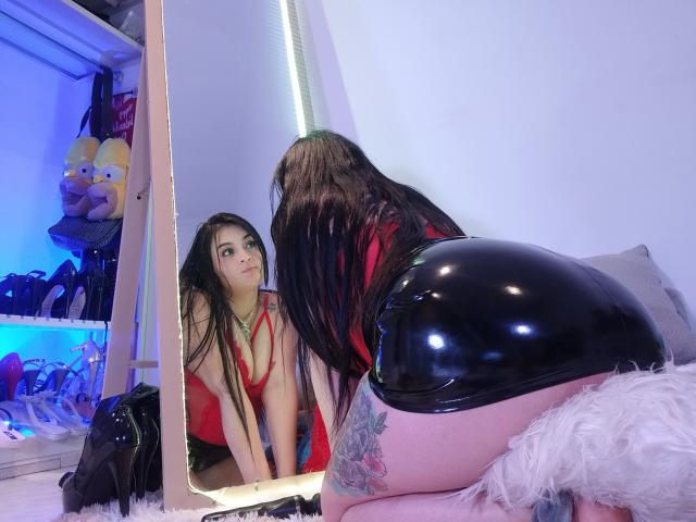 LindaSophieX - Live sex cam - 23786057