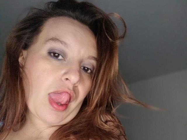 RoxieJackson - Live sex cam - 23788073