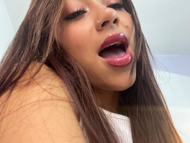 SophieDenisee - Camera khiêu dâm &amp; quyến rũ trực tiếp - 23788409