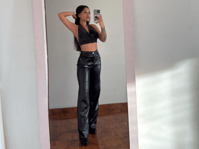 ThaliaAres - Sexe cam en vivo - 23790917