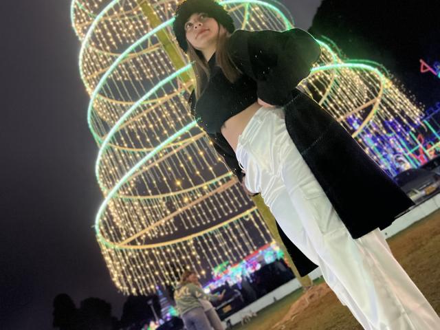 AtheneaRossi - Live porno og sexkamera - 23791345